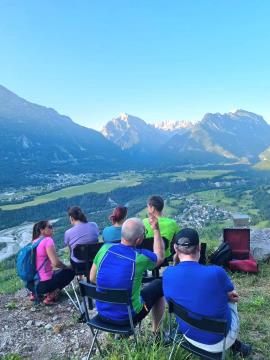 POHOD DO KLOPIC »NA POLICI« 8